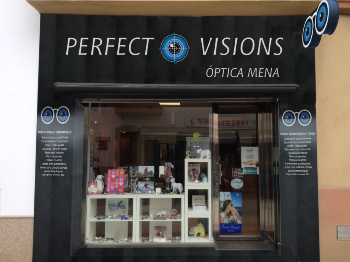 Fachada-Perfect-Visions-Aceuchal